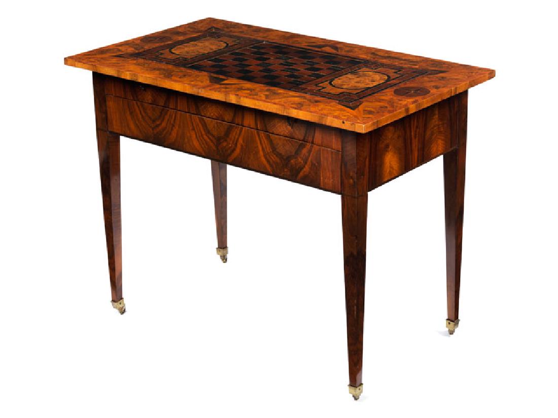 Seltener Spieltisch (1 of 1)