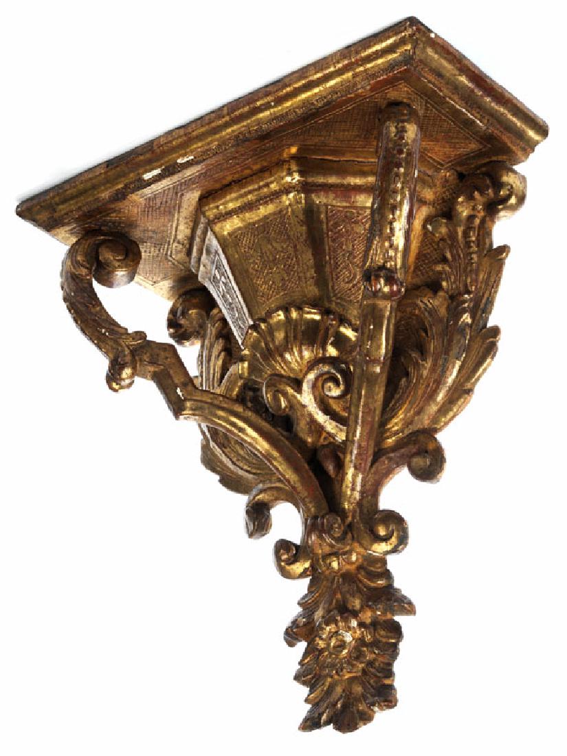 Kleine barocke  Wandkonsole (1 of 1)