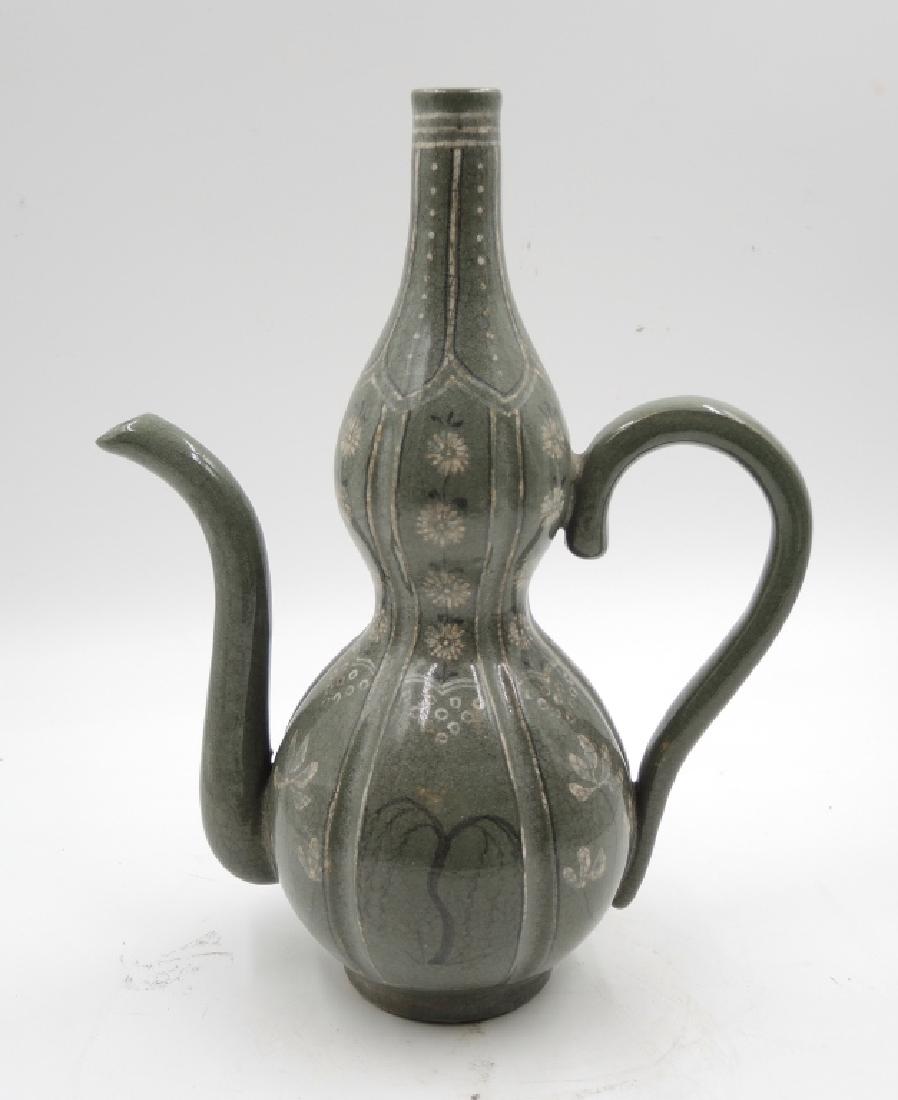Korean Double Gourd Ewer with Handle (1 of 5)
