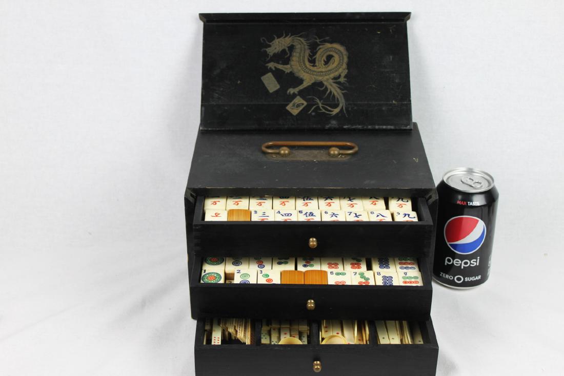 Antique Chinese Mahjong with Antique Wood Box (1 of 10)