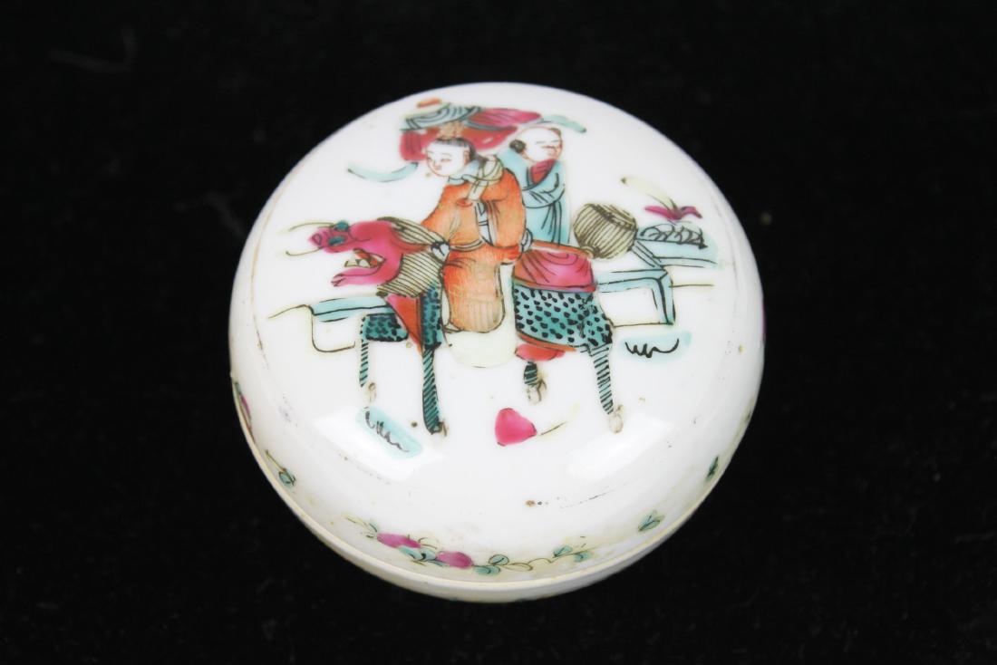 Antique Chinese Porcelain Red Ink Box (1 of 10)