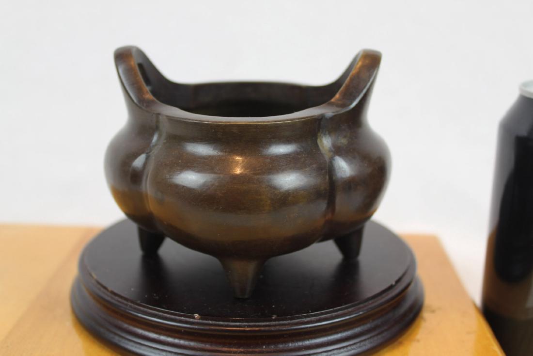 Antique Chinese Bronze Incense Burner: 4''x3''x4''