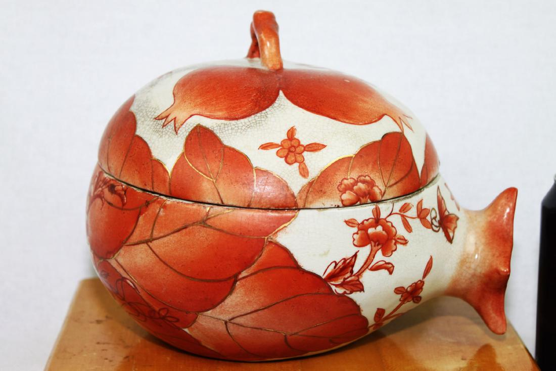 Antique Chinese Porcelain Pot early 20th centruy (1 of 10)