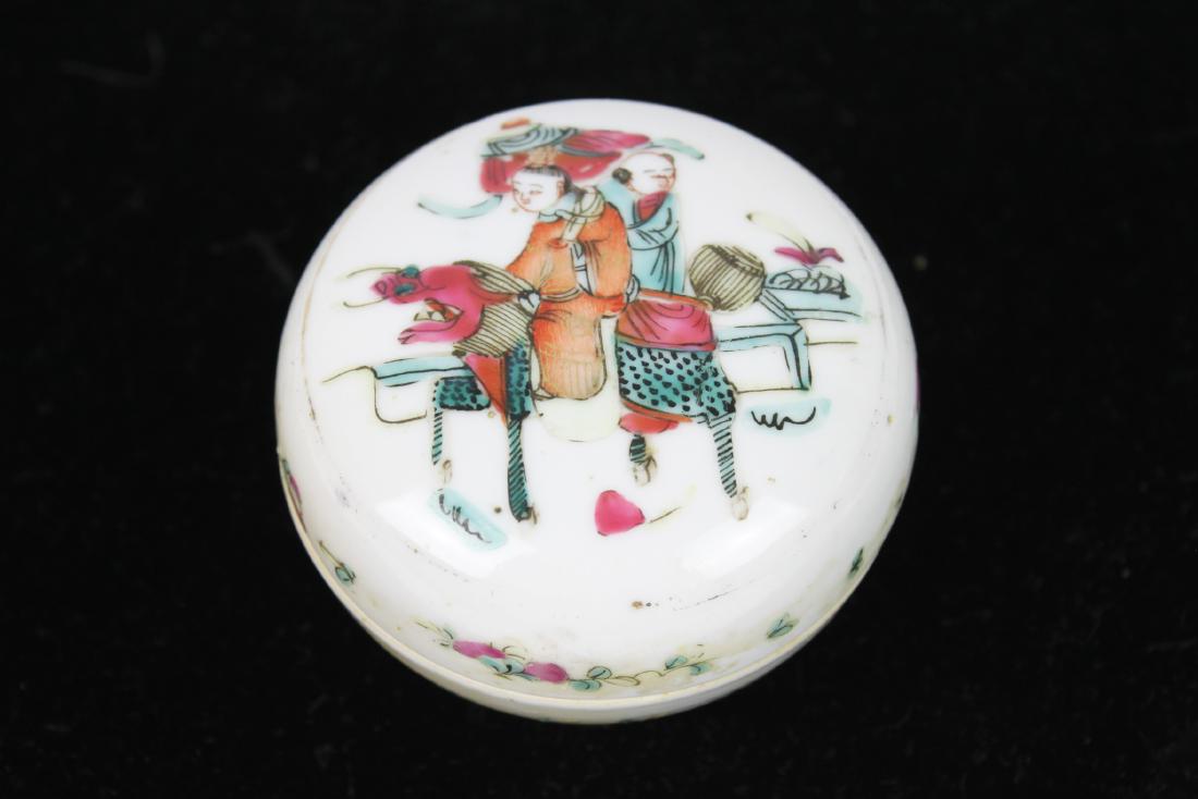 Antique Chinese Porcelain Red Ink Box (1 of 10)