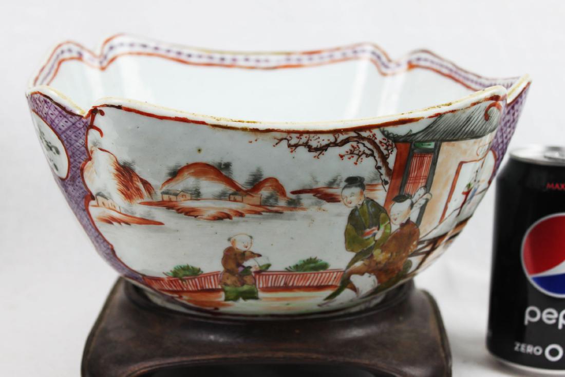 Antique Chinese Export Porcelain Square Bowl (1 of 10)