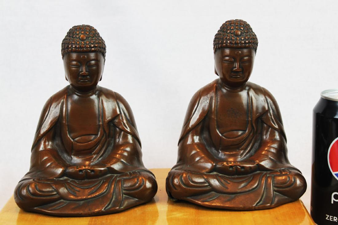 Two Antique Bronze Buddha Statues (1 of 8)