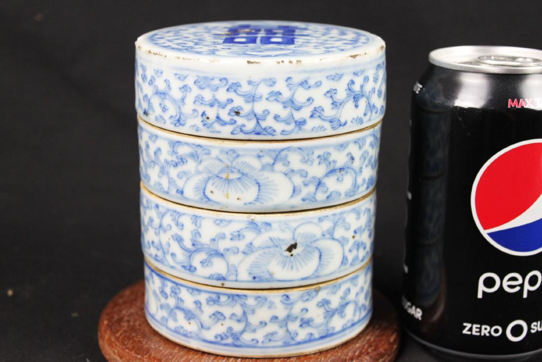 Antique Chinese Double-Joy Porcelain Tray: 4''x4.5'' with wood stand