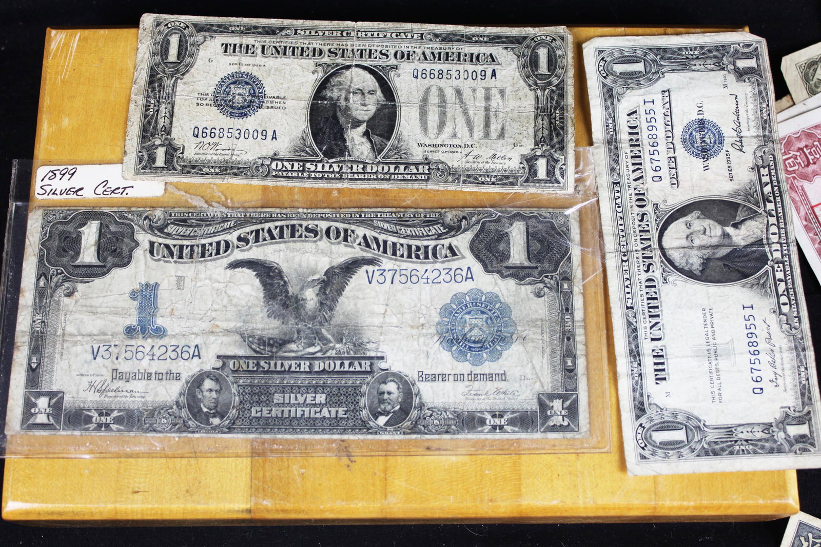 Antique U.S. Dollar Bill 1899: 3 antique dollar bills, 1928, 1935