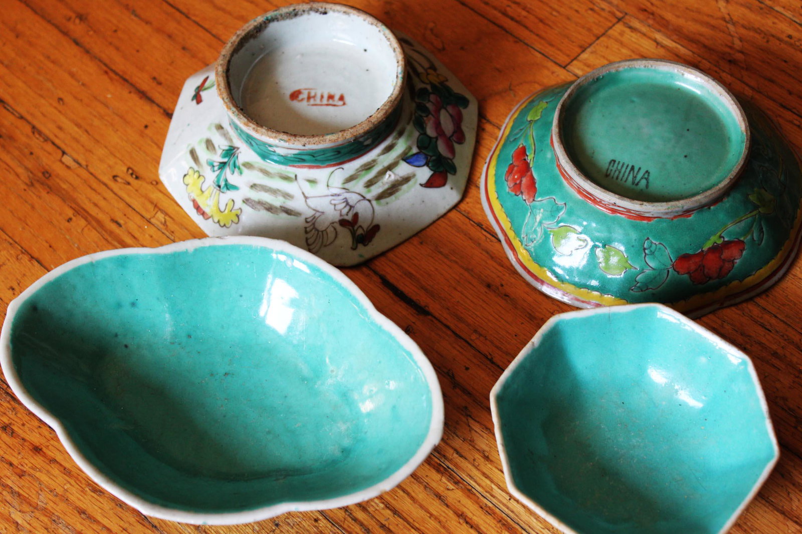 Antique Chinese Porcelain items: 6''x7''