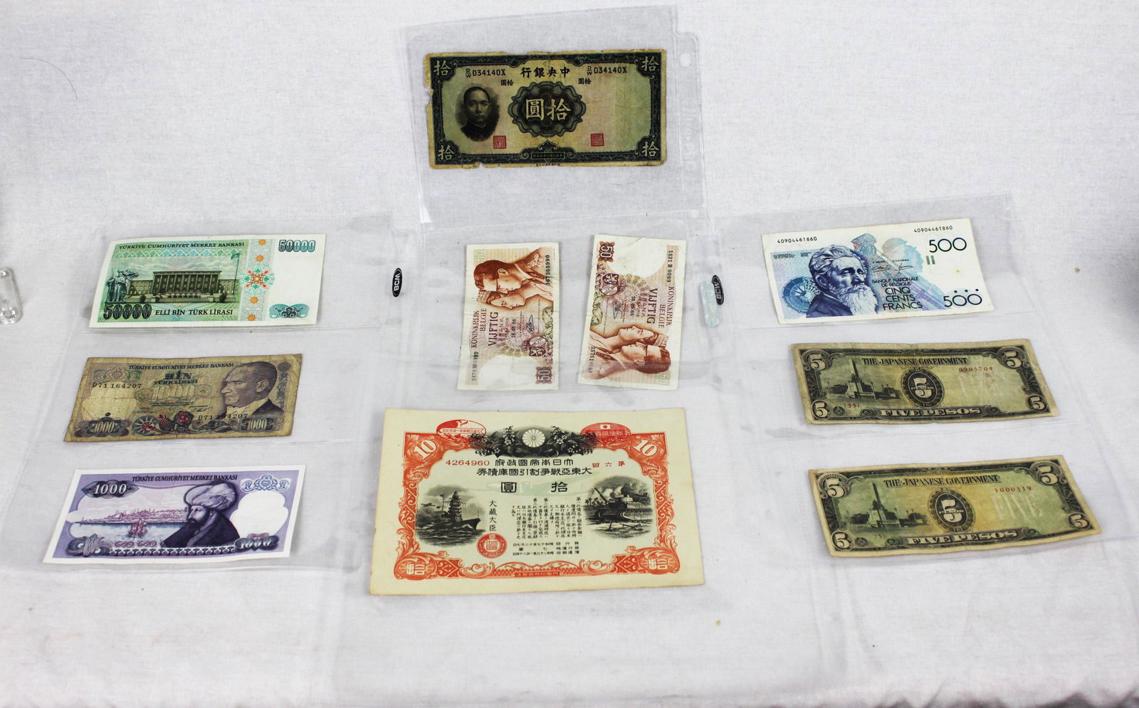 Multipul Bank Notes-Taiwan China, Japan, Turkey etc.: They all kept in the plastic seal.