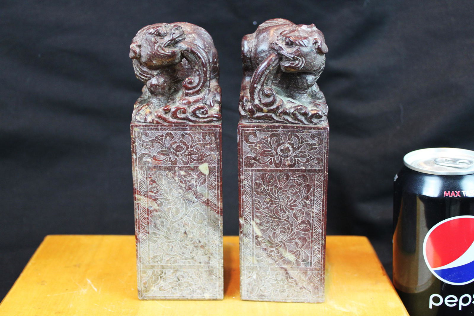 Two Chinese Hand Carved Stone Seal (1 of 14)