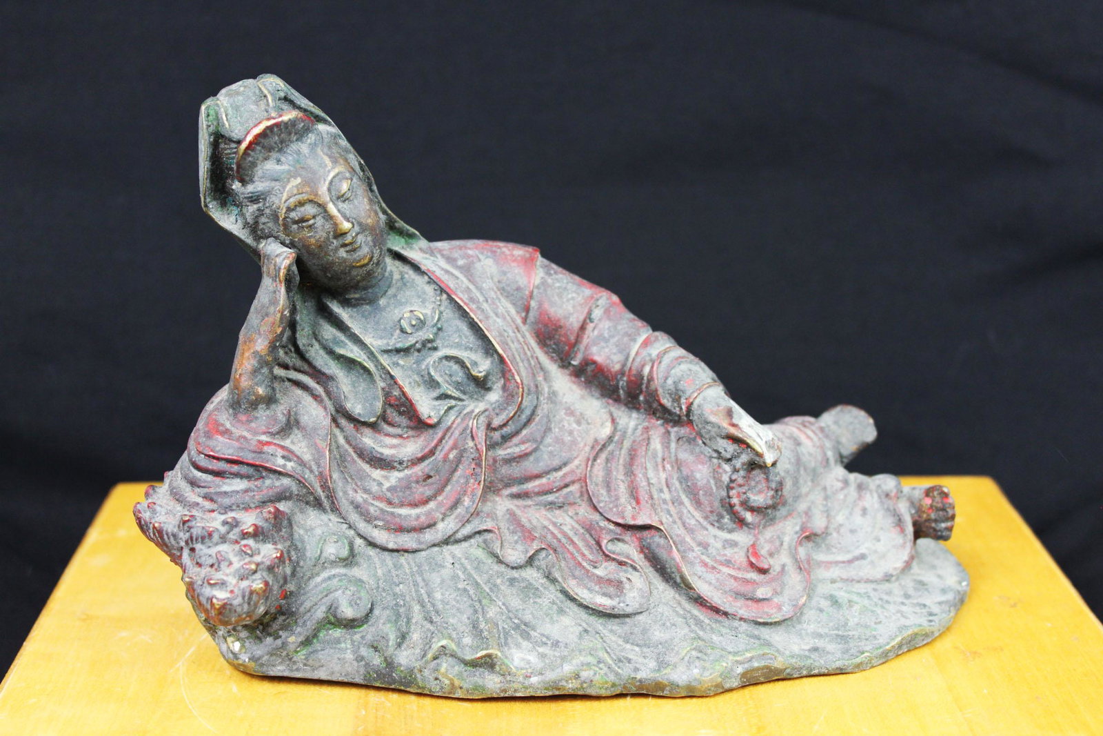 Antique Chinese Bronze Guanyin Statue (1 of 7)