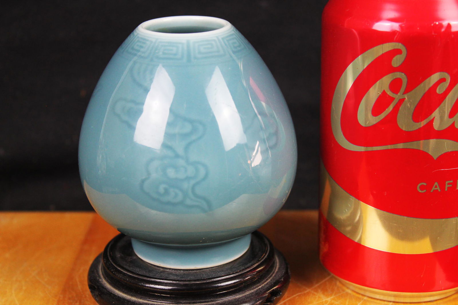 Antique Chinese Junyao â€œChicken heart" shape vase (1 of 6)