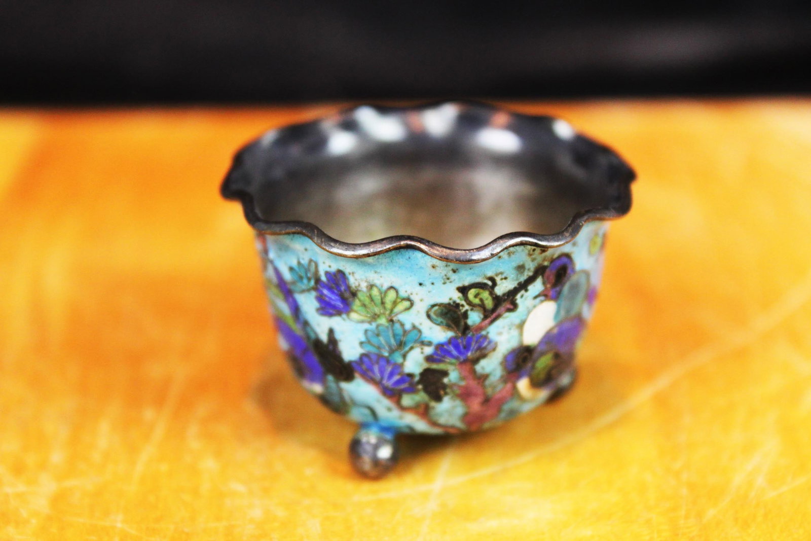 Antique Chinese Cloisonne cup - shots for liquor: 1.5''x1''