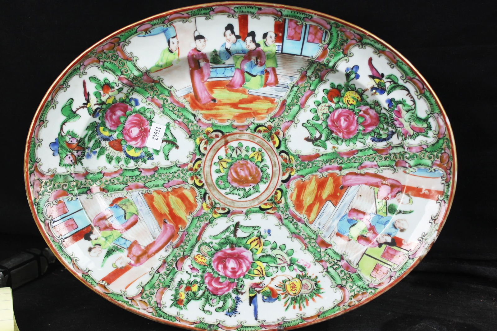 Antique 19th Century Chinese Antique Export Porcelain Rose Medallion Oval Platter (1 of 5)