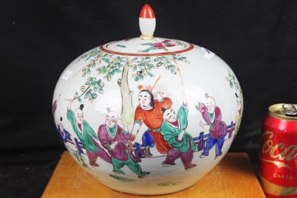 Antique Chinese Famille Rose Porcelain Ginger Jar