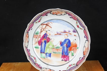 Antique Chinese Porcelain Plates Famille Rose Long Eliza, Qing Qianlong 18th century