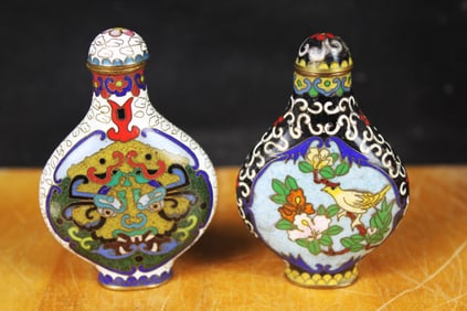 Antique Chinese Cloisonne Snuff Bottles