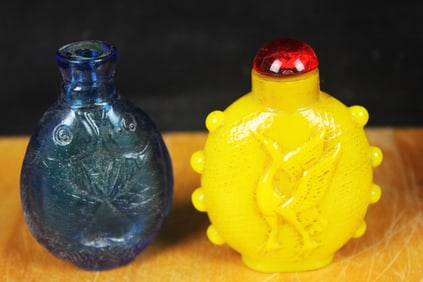Antique Chinese Yellow glass and Blue glass snuff bottles