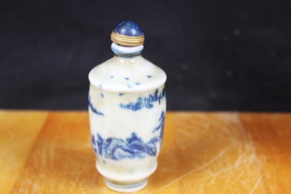 Antique Chinese Blue and White Porcelain Snuff Bottle