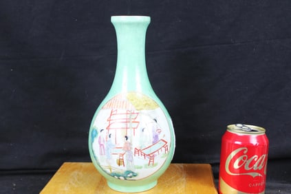 Antique Chinese Porcelain Vase