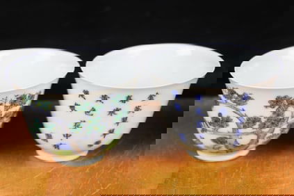 2 Chinese Famille Rose Porcelain Tea cups