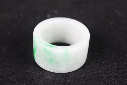 Antique Chinese Carved jade ring