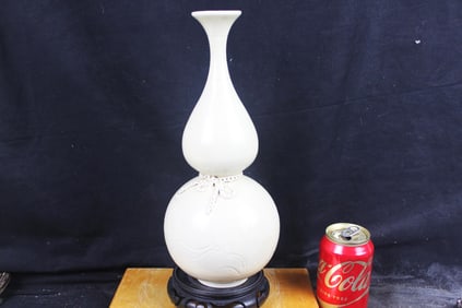 Good Chinese Song Porcelain Ding Kiln White Glaze Gourd Spray Flower Vase