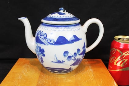 Chinese Blue&White Porcelain Tea Pot