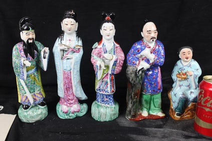 VINTAGE CHINESE EXPORT PORCELAIN STATUEs FIGURE