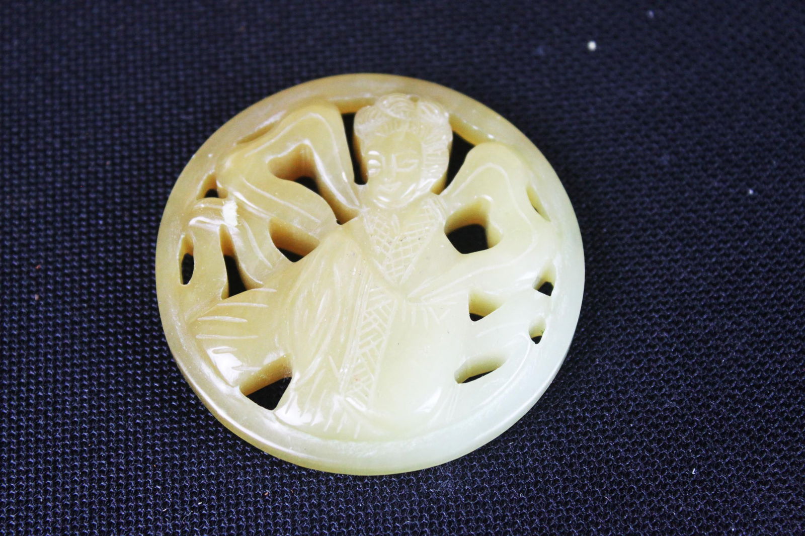 Vintage Chinese Carved Yellow Jade Round Pendant (1 of 3)