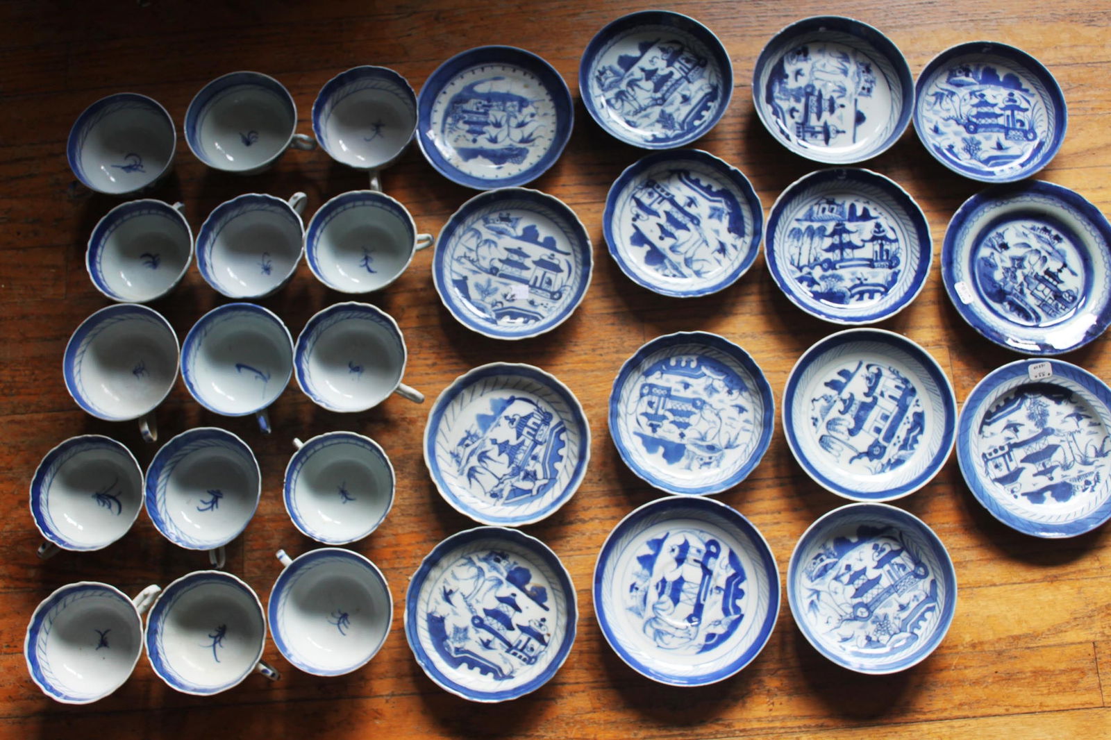 Chinese Blue&White porcelain plates 15 pieces (1 of 13)