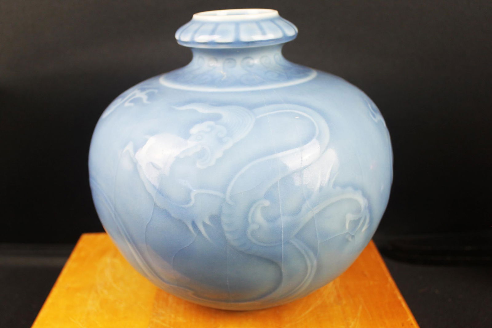 Chinese Blue-Glazed Porcelain Vase with Incised Dragon Decoration, 20th Century (1 of 9)