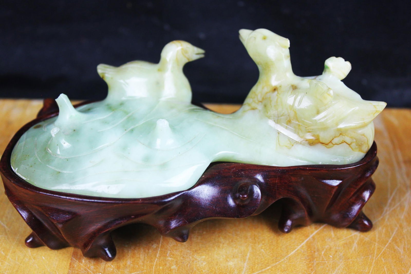 Vintage Chinese Carved Green Jade Animal Statues w wood display Stand (1 of 9)