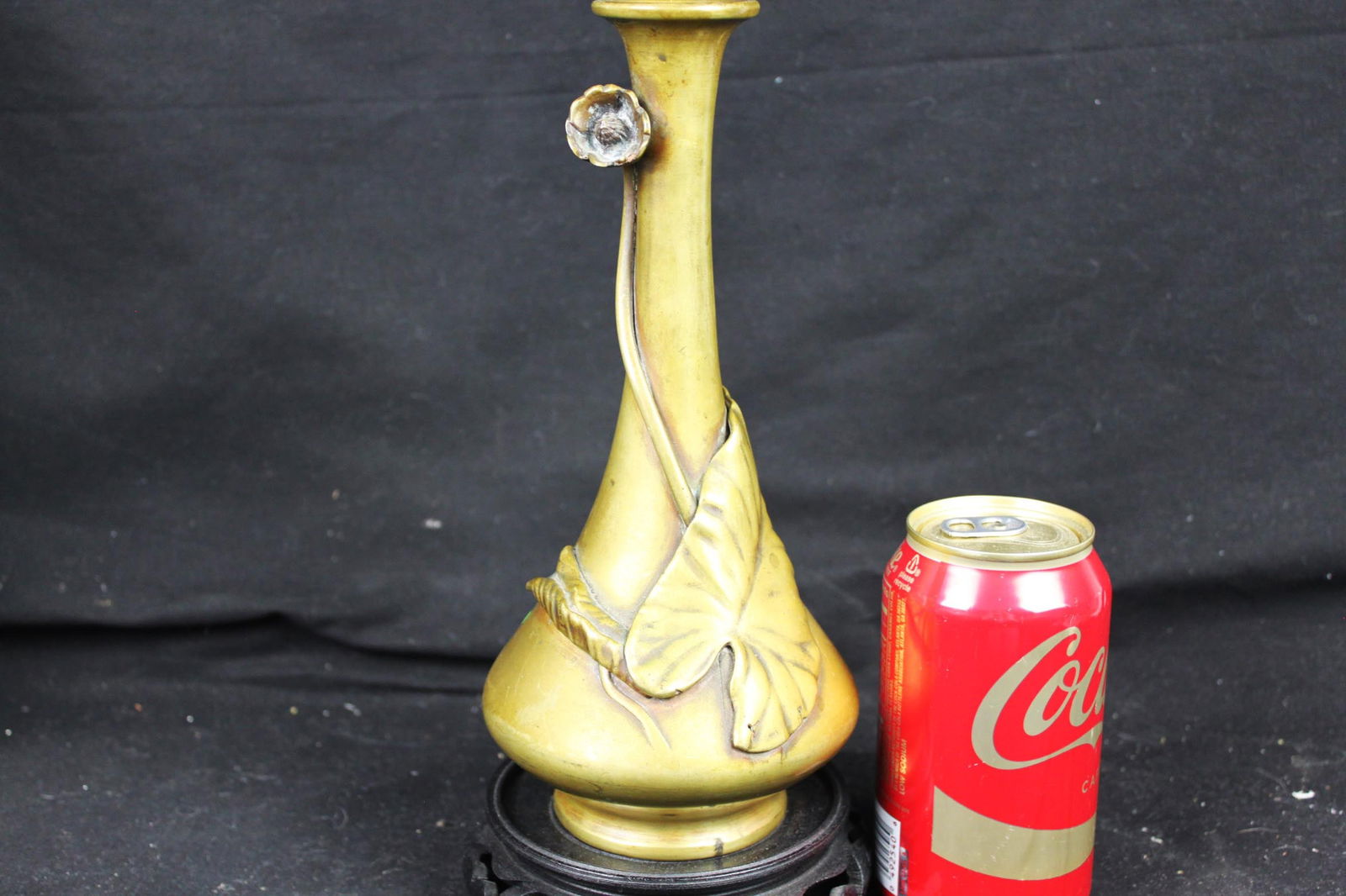 Antique Chinese Bronze Vase (1 of 12)