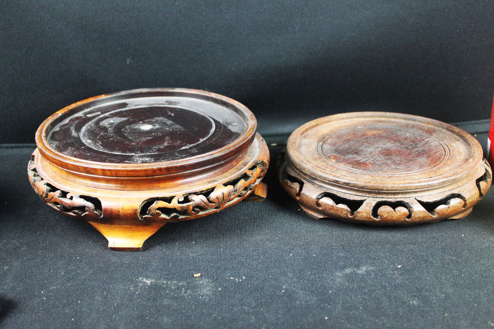 Pair of Chinese Carved Hardwood Circular Display Stands, Scholar Style (1 of 8)