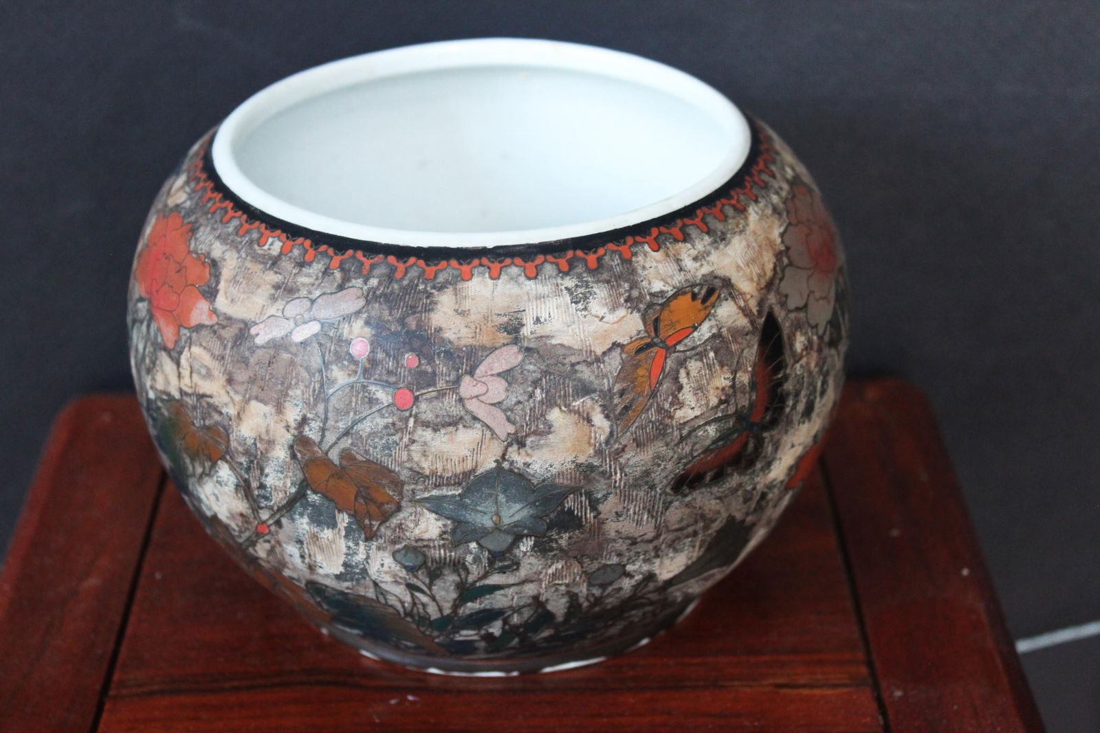 Antique Chinese hand carved Porcelain pot (1 of 8)