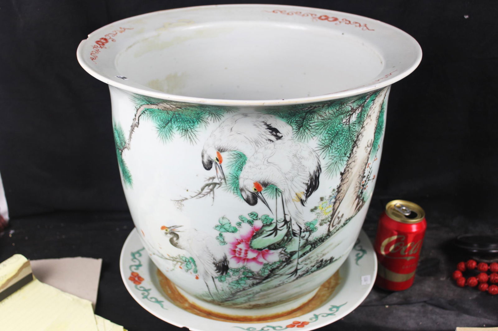 A Large Chinese Porcelain Planter (1 of 16)