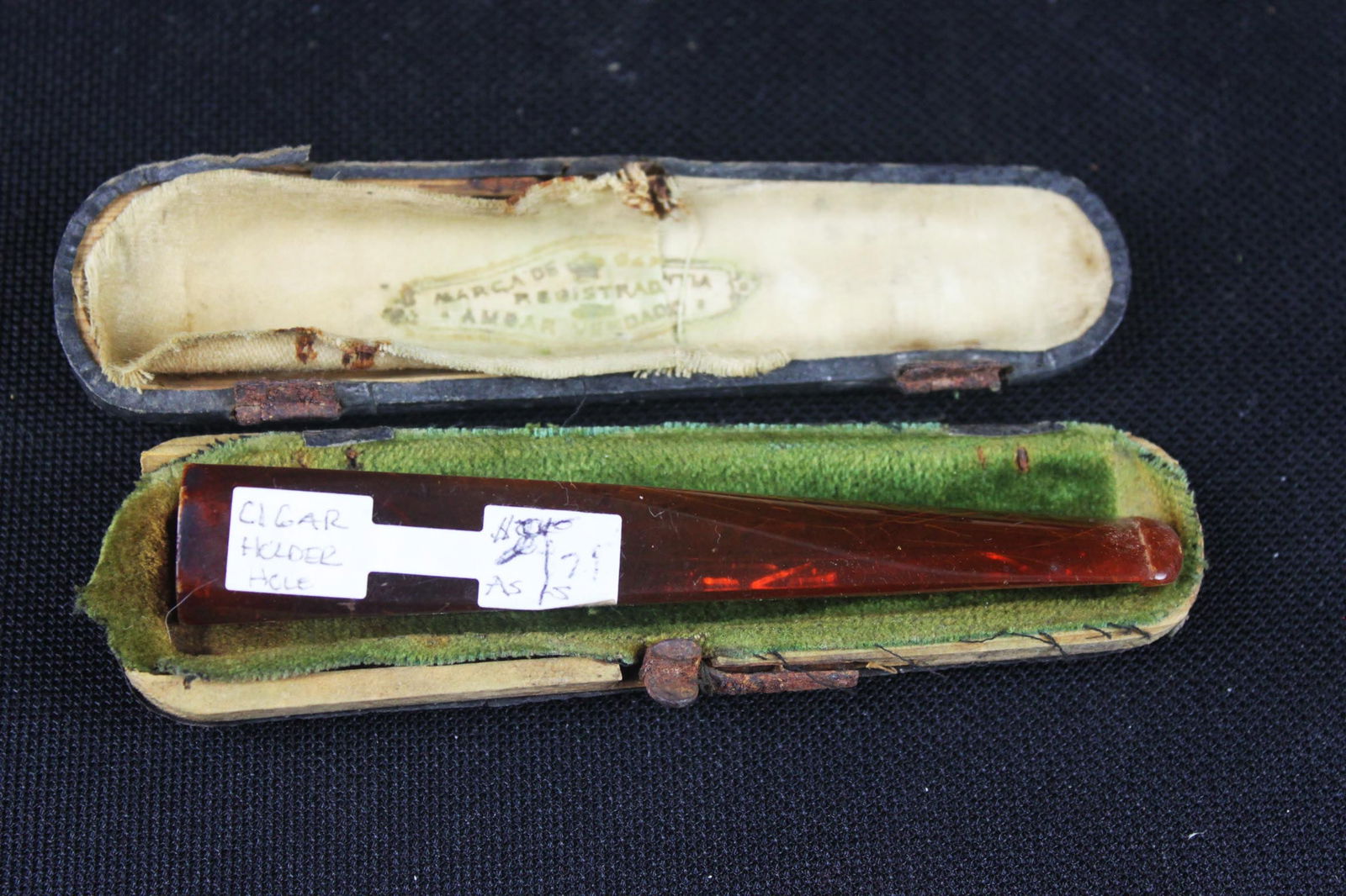 Amber / Bakelite Cigar Holder in Original Case (1 of 8)
