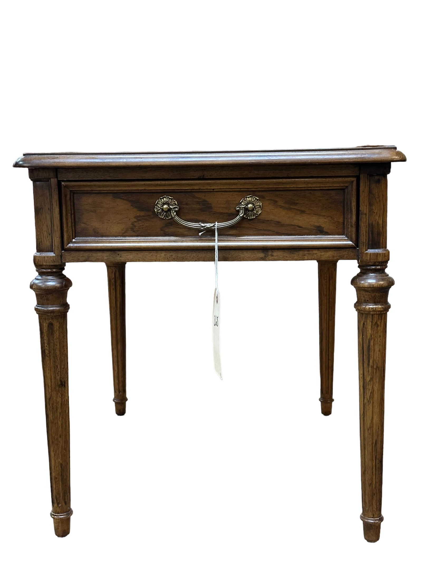 Henredon End Table (1 of 4)