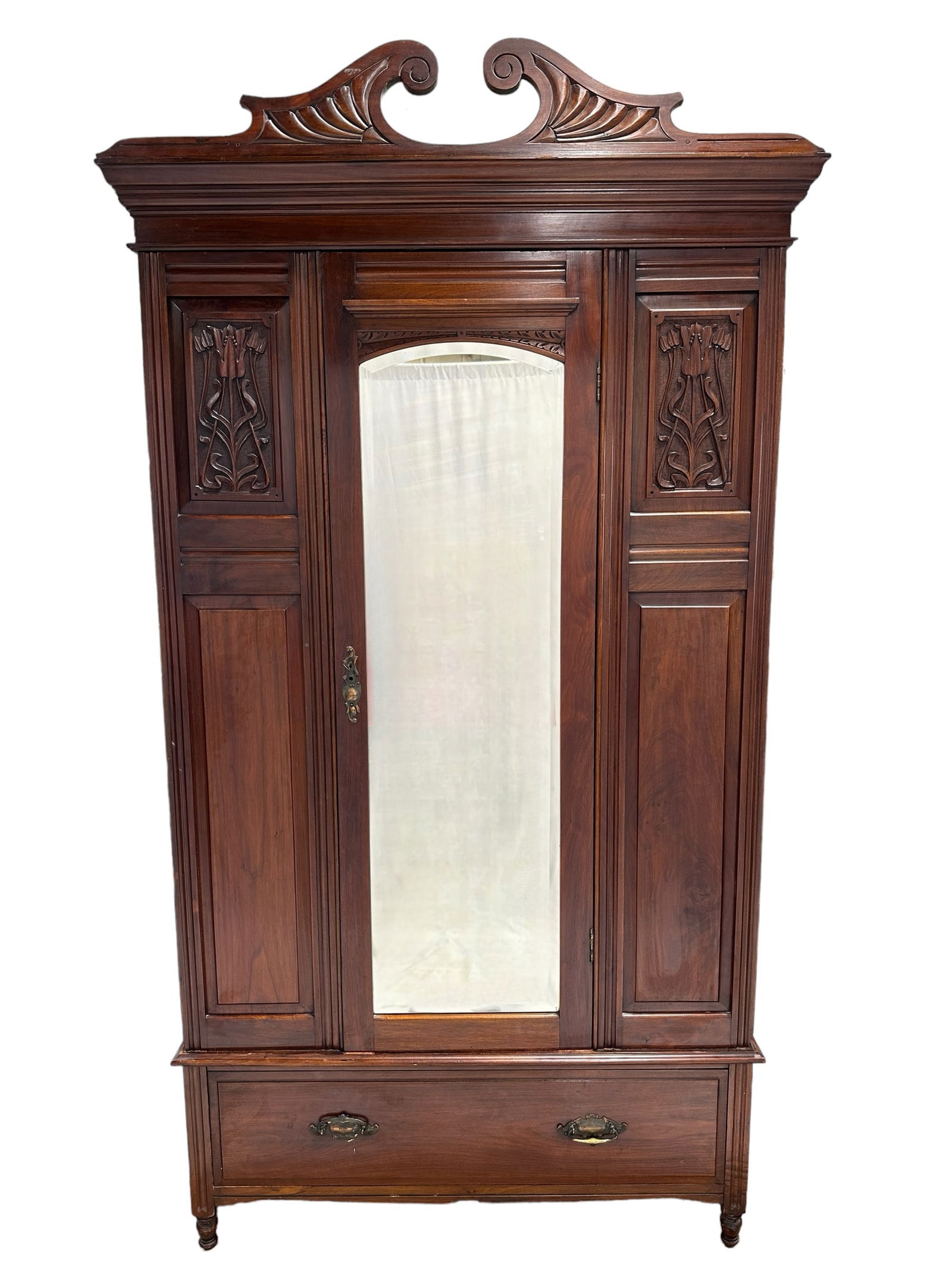 Antique Wardrobe (1 of 7)