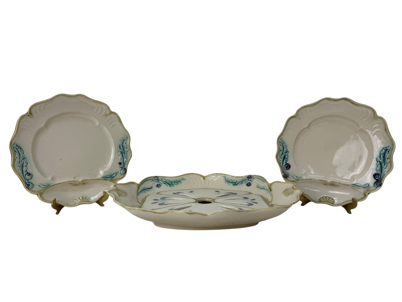 4Pcs Majolica Artichoke & Asparagus Dishes: 4Pcs Majolica Artichoke & Asparagus Dishes. 2 Plates measure 9.25" x 9.25". Platter measures 15" x 10.5".