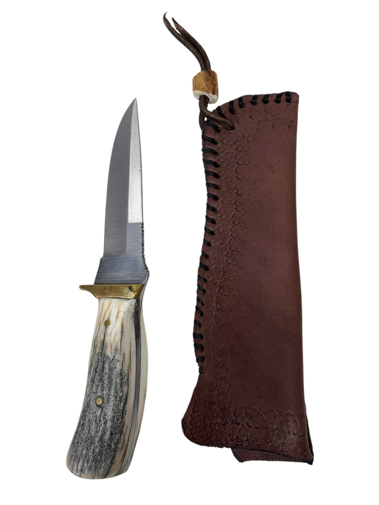 Steve Falls Handmade Alaskan Moose Antler Handle Knife w/ Sheath: Steve Falls Handmade Alaskan Moose Antler Handle Knife w/ Sheath. Handmade sheath by C. Reed. Full tang blade, brass finger guard, Alaskan Moose antler handle and second knife made with Full Tang and 