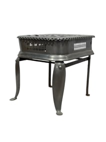 Metal & Iron Footman Trivet/Stool