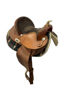 Wastern Embossed Leather Dakota Saddle w/ Sherpa Saddle Pad