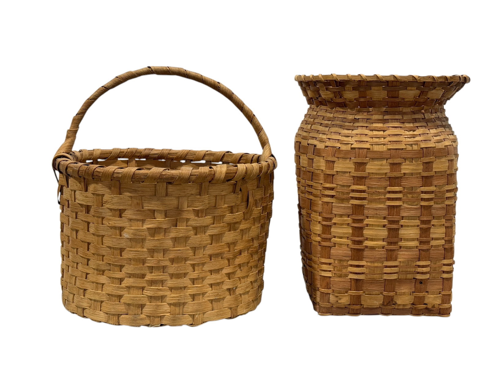 2 Split Oak Baskets: 2 Split Oak Baskets. Measures 15.75" H x 11.5" W x 11.5" D & 16.5" H x 15" W x 15" D.