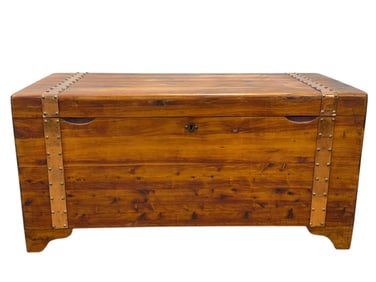 Vintage Aromatic Red Cedar Chest w/ Copper Band