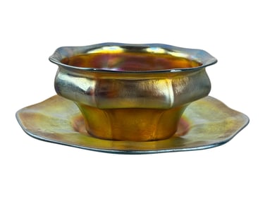 Signed L.C. Tiffany Favril Iridescent Scalloped Bowl & Underplate