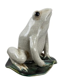 Weller Pottery Style Frog on Lily Pad Figure