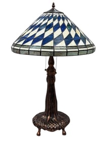 Tiffany Style Stained Glass Table Lamp